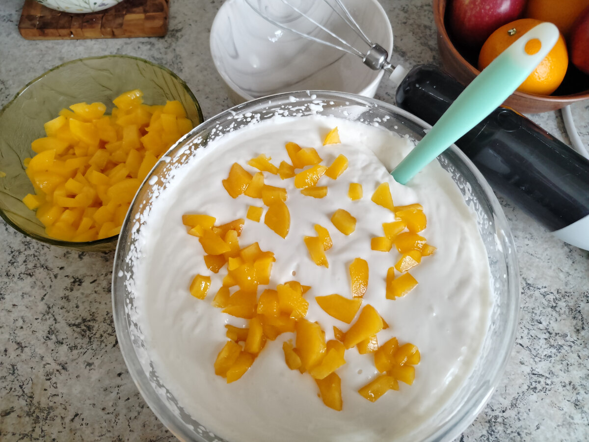 Творожно-сливочный мусс с персиками