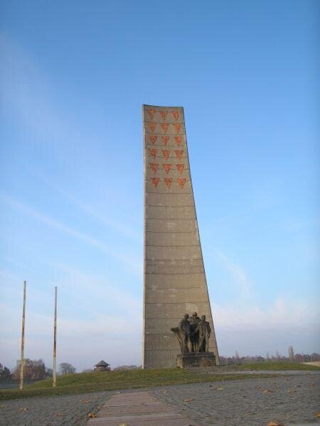    Памятник советским воинам-освободителям Фото: общественное достояние