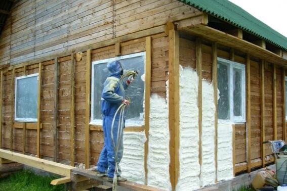 Утепление деревянного дома пенополиуретаном
