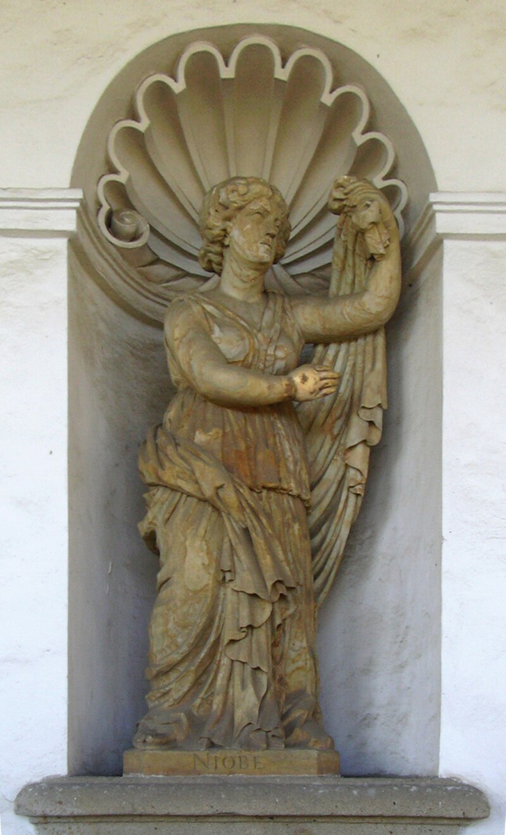Ниоба. Источник: Авторство: cs:User:Pernak. “Own work”, CC BY 2.5, https://commons.wikimedia.org/w/index.php?curid=2801654