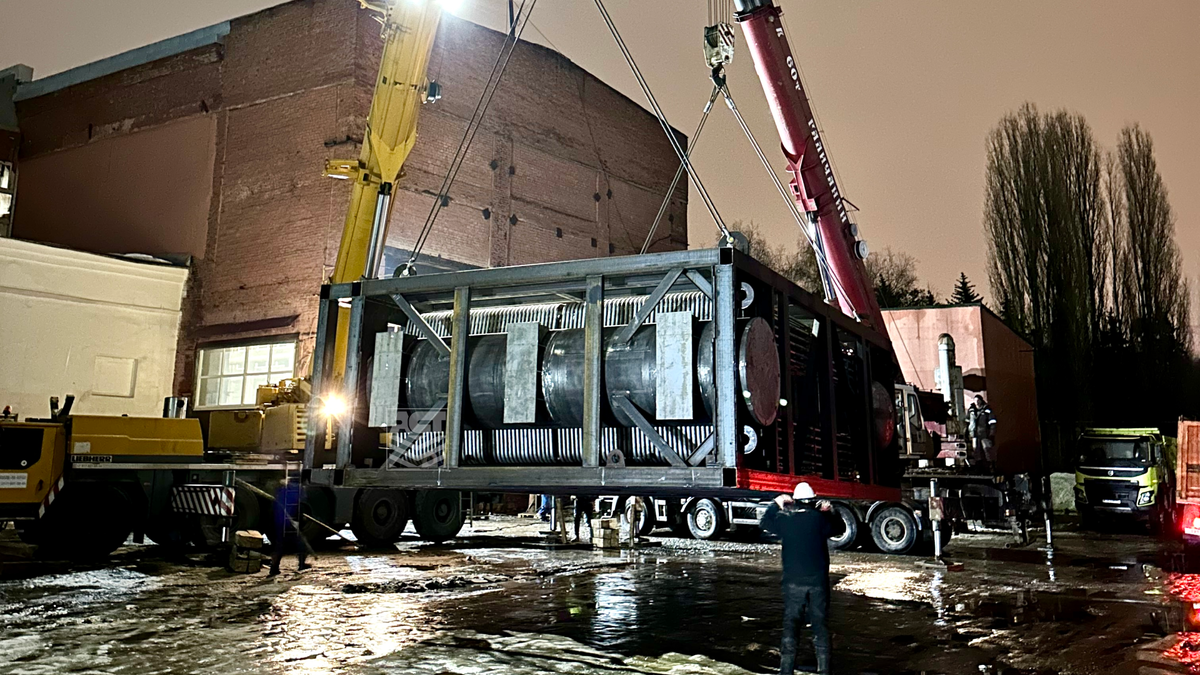 Подогреватель газа массой 55 тонн