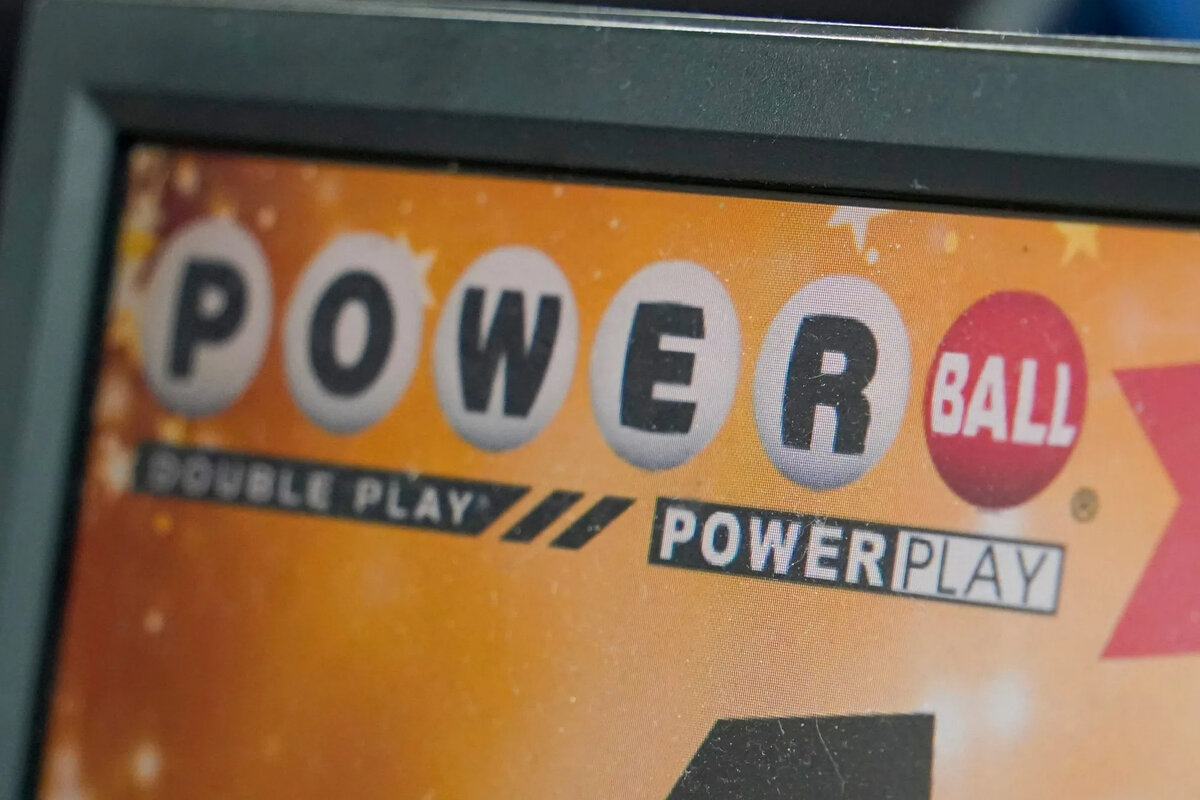 Лотерея США. Powerball лотерея как выглядит. Выиграл джекпот. Лотерея пауэрбол джекпот фото.