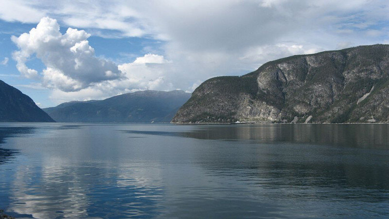     Фьорд, Норвегия. ru.wikipedia.org