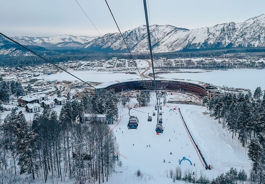 Курорт «Манжерок». Фото Светланы Щербаковой
