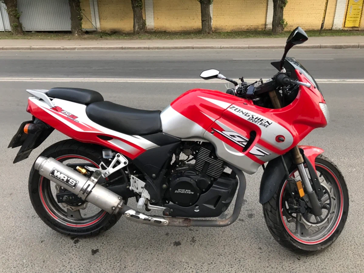 Газонокосилки с двигателями HONDA и ZONGSHEN являются наиболее популярными моделями на рынке, и оба бренда имеют свои особенности и преимущества.-9