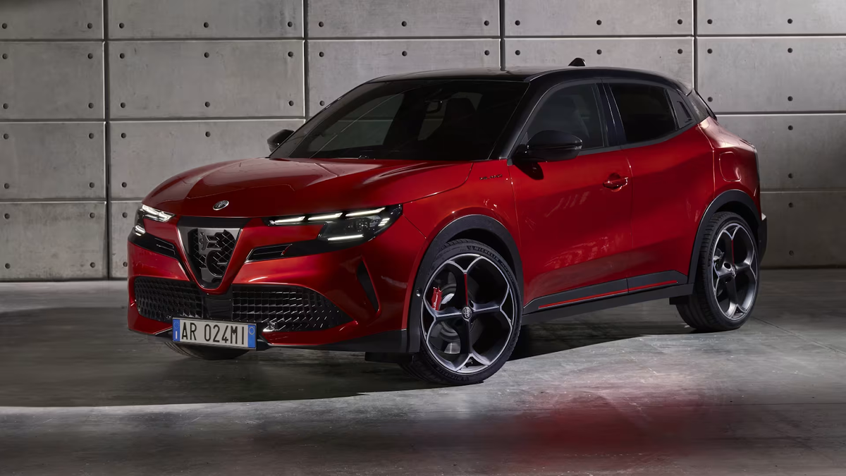 Возрождение легенды: Alfa Romeo Milano выходит на сцену | Auto People | Дзен