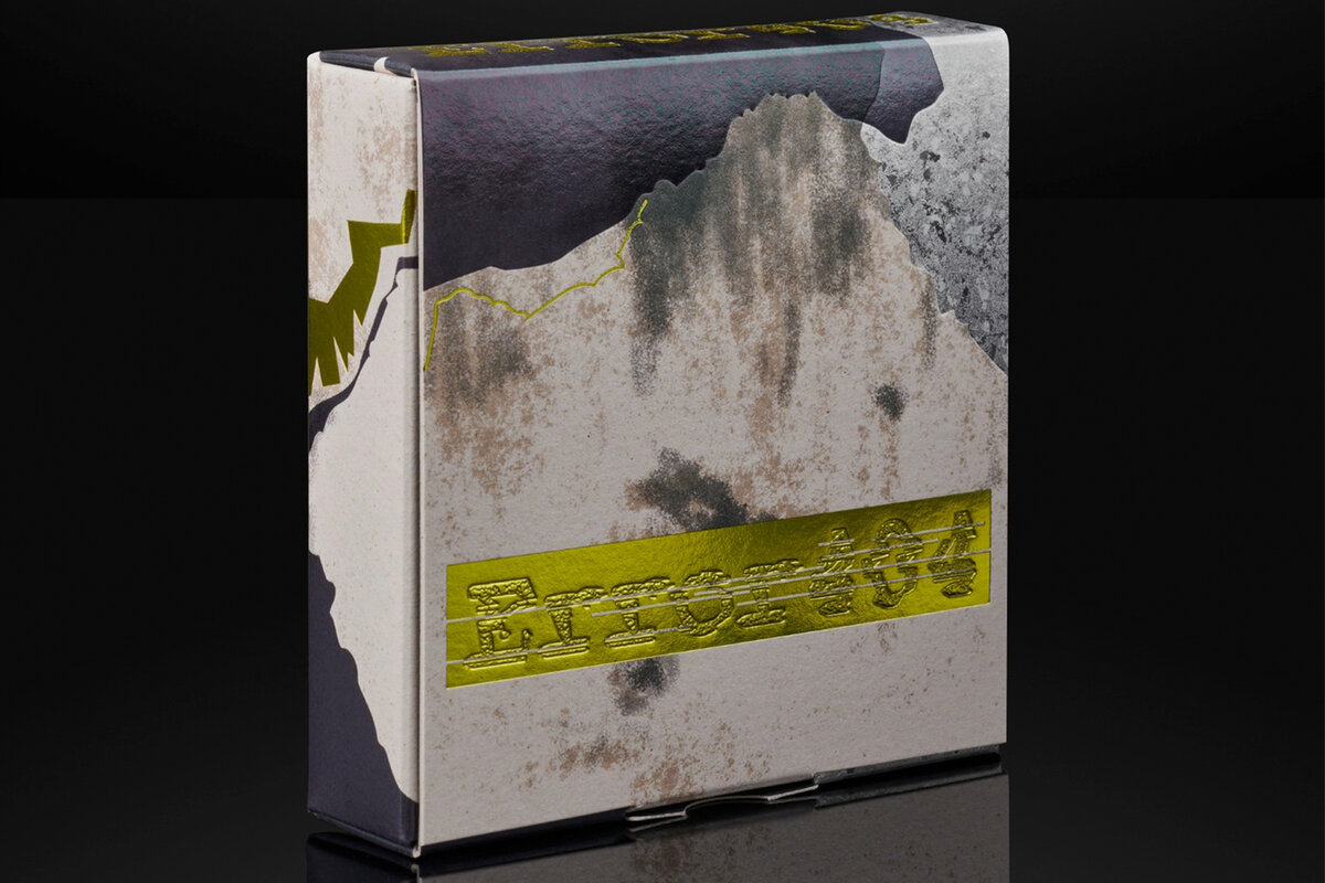 Фольга для горячего тиснения от компании "Дубль В"