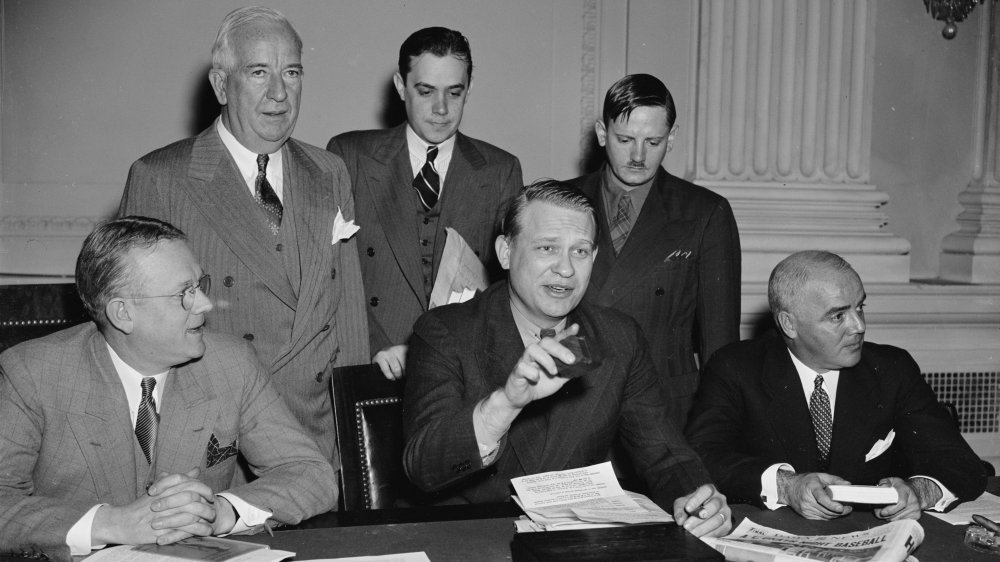 Заседание Комиссии по расследованию антиамериканской деятельности (КРАД)