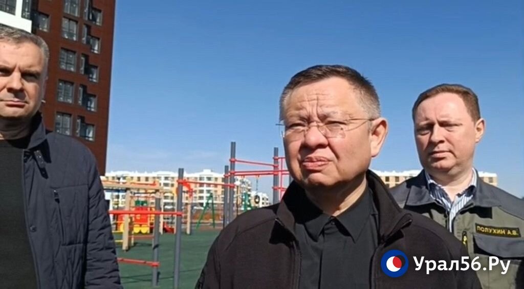    Глава Минстроя России пообещал проработать вопрос с выплатами жителям СНТ, пострадавшим от паводка в Оренбургской области