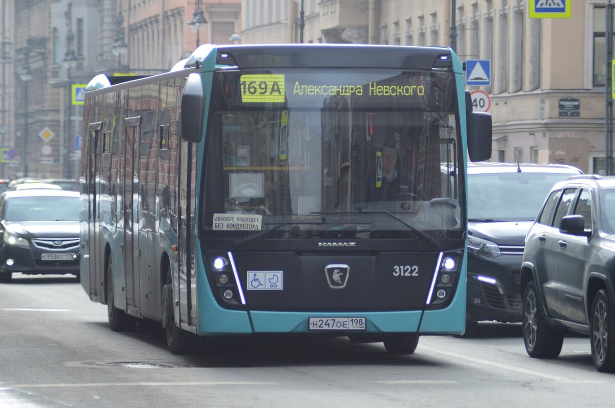 В петербургских автобусах стали объявлять безбилетников в салоне |  ФедералПресс | Дзен