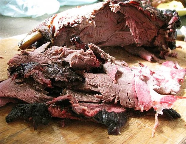 Окорок бобра в красном вине