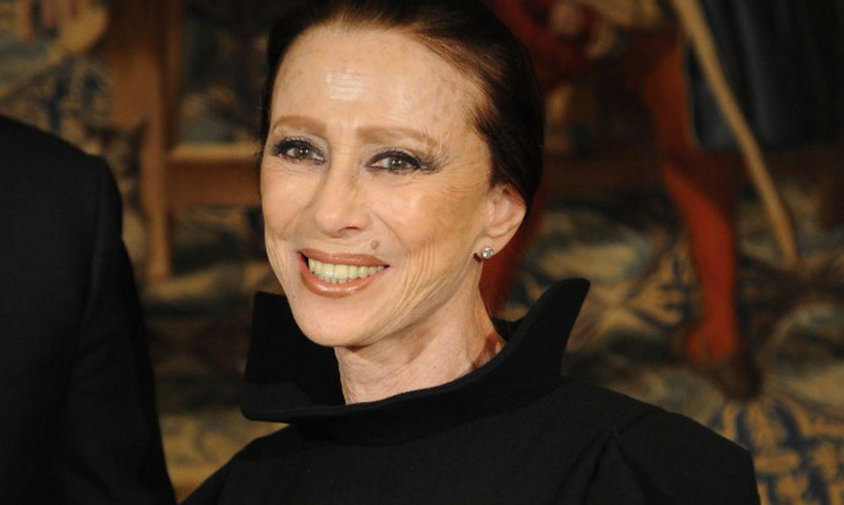 Майя плисецкая в 70 лет. Плесецкая майя плисецкая. Майя плисецкая(1925 - 2. Плесецкая майя плисецкая. Майя плисецкая фото.