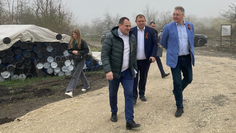     Губернатор Владимир Владимиров побывал в Этоке с рабочим визитом Фото: ИА «Победа26» /