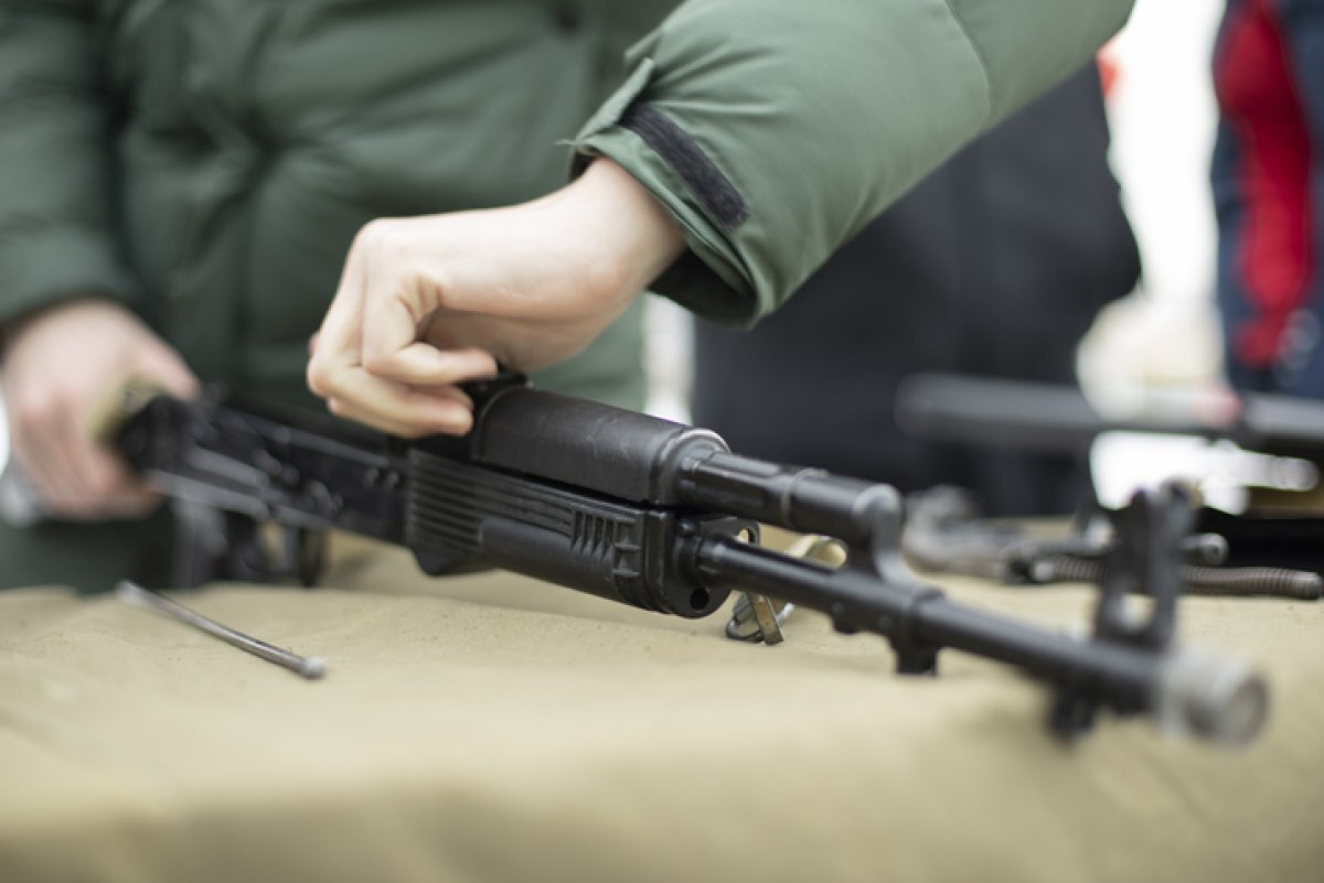    ​Игрока «Реала» послали в окопы.