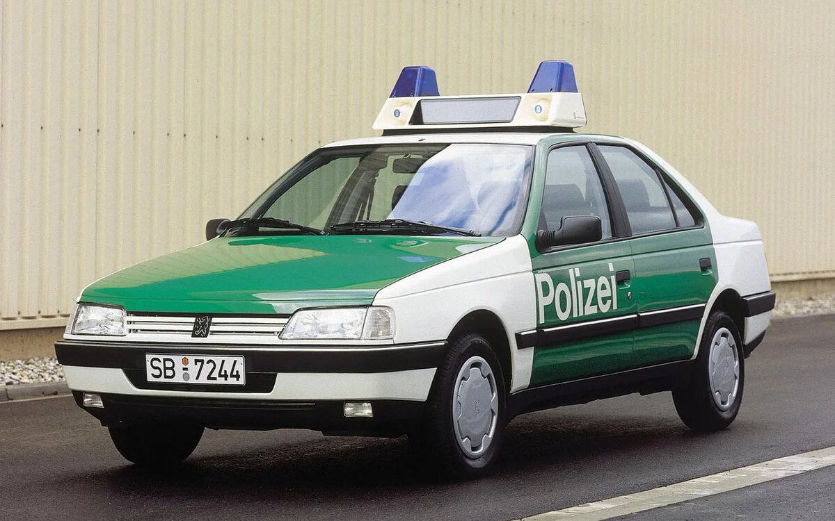 Peugeot 405