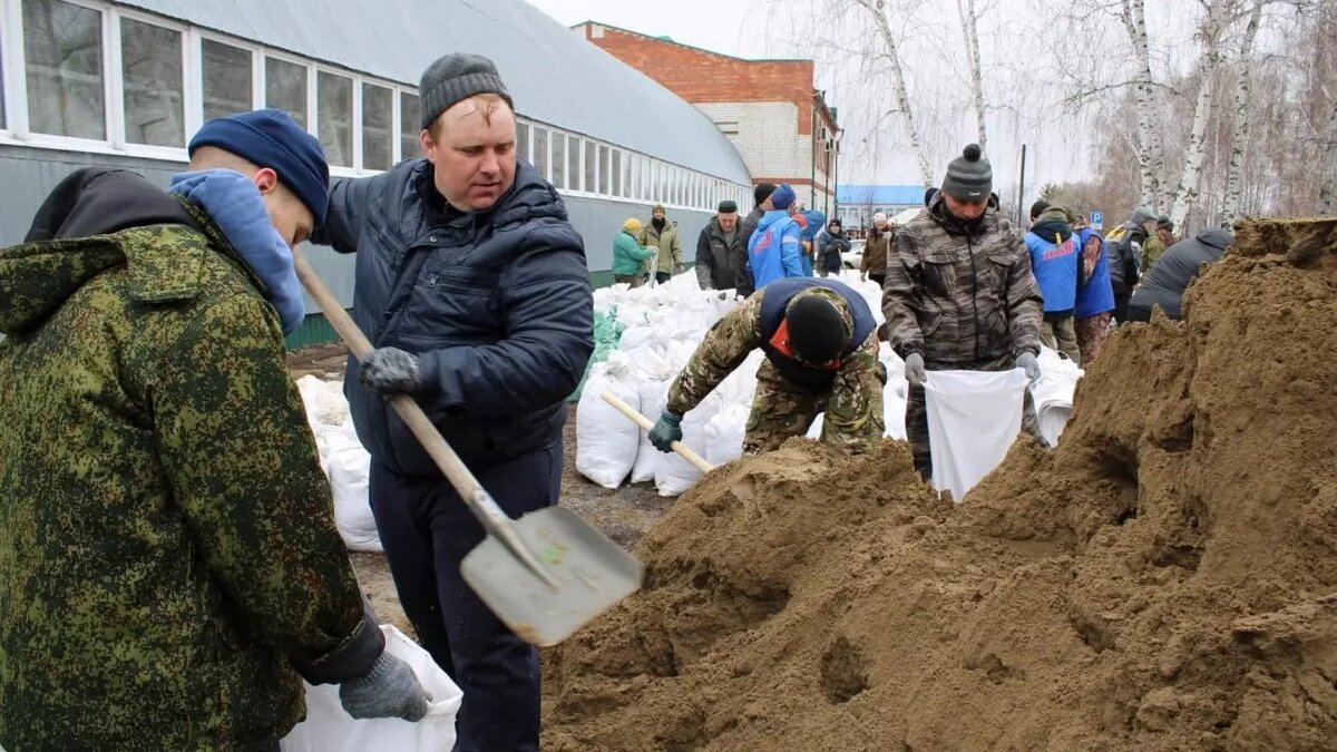 Поставка песка будет увеличена»: Тюмень готовится к паводку | nashgorod.ru  | Дзен