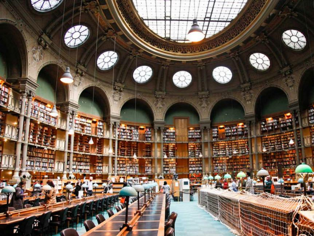 Национальная библиотека в Париже (из открытых источников)