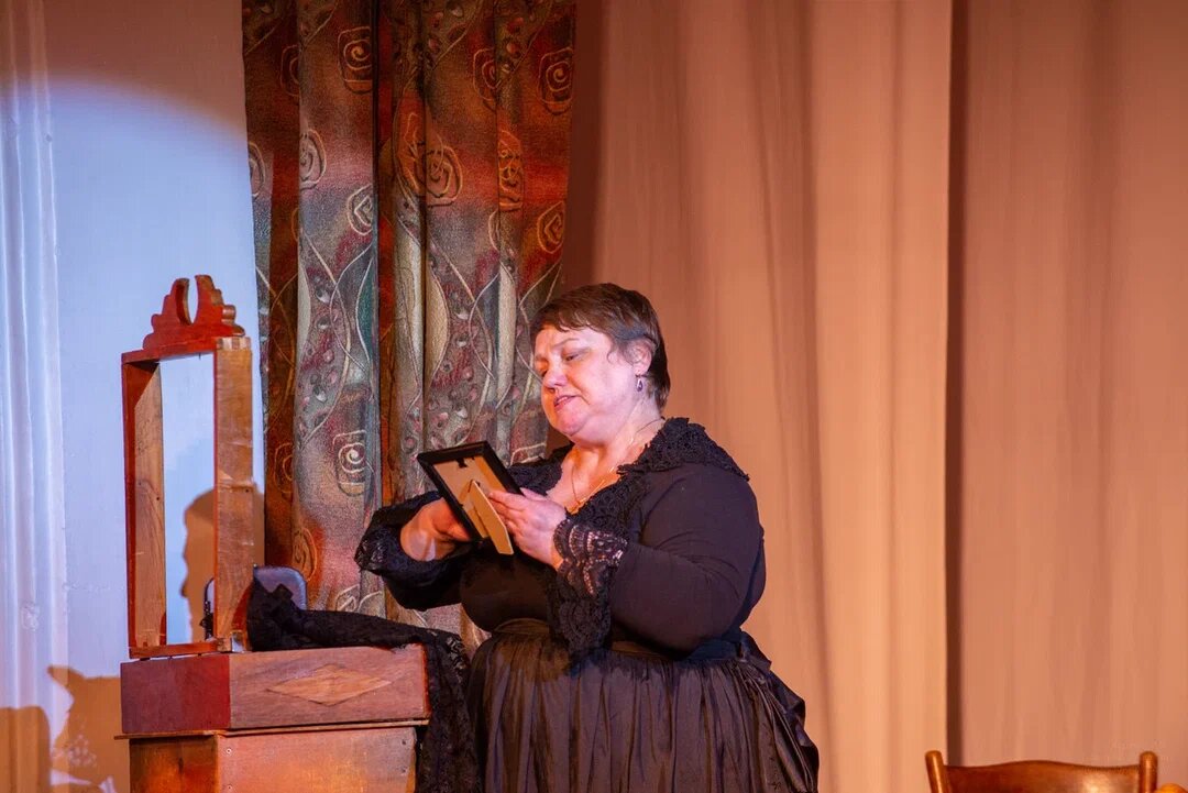 Постановка образцового театрального объединения "Родничок".реж.Тагир Хамитов. 