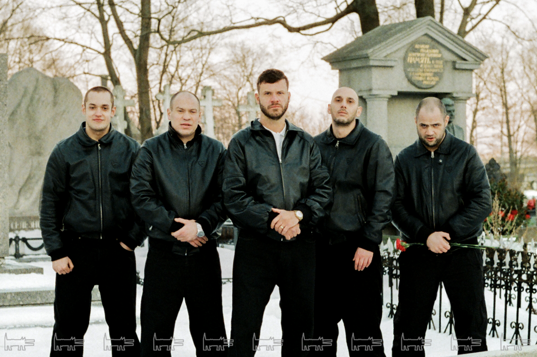    Команда «Питерского Щита» Фото: Рома Челюсти