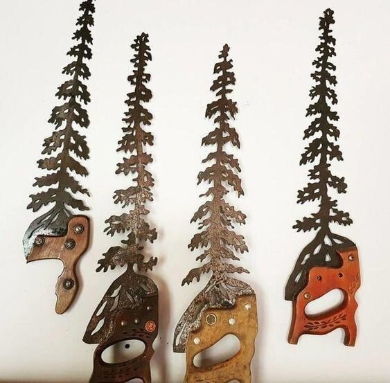 декор из старых ножовок