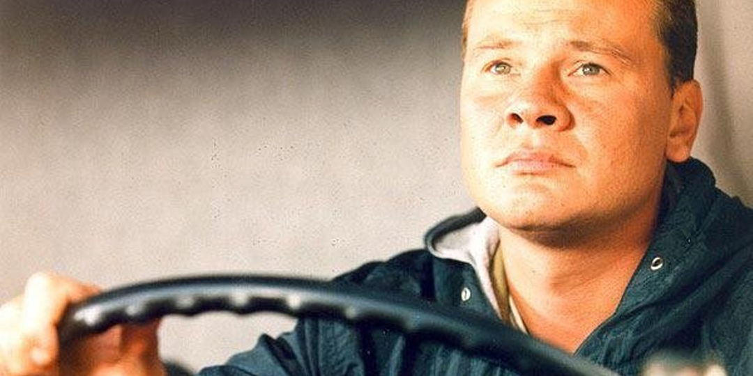 Дефицит дальнобойщиков в РФ дошёл до президента. Он поручил платить шофёрам больше. Заводчане следующие?