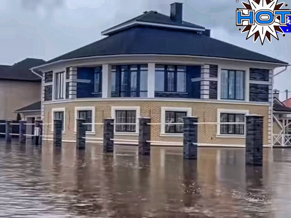 Такие дома в Оренбургской Рублёвке. 💪🤭 Красиво? 