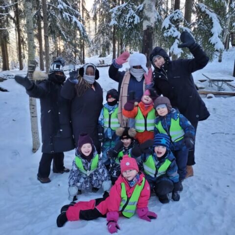 Фото: https://learningscoop.fi/learning-about-sustainable-education-during-a-study-tour/