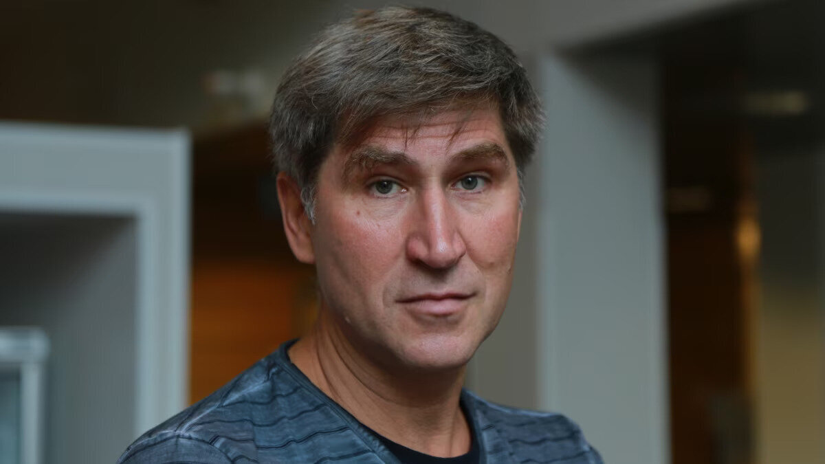 Василий Попов