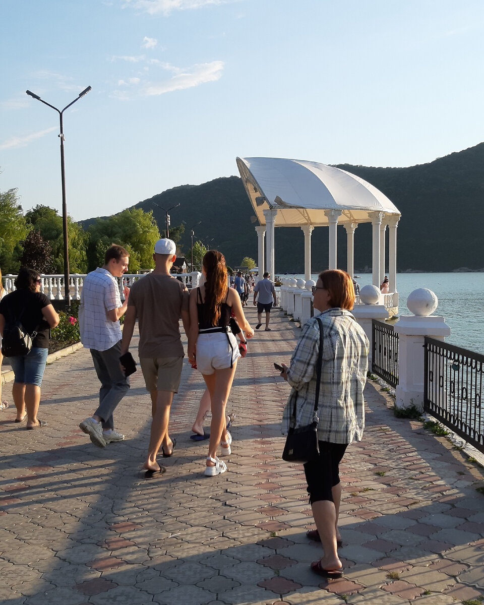 «Амфитеатр»