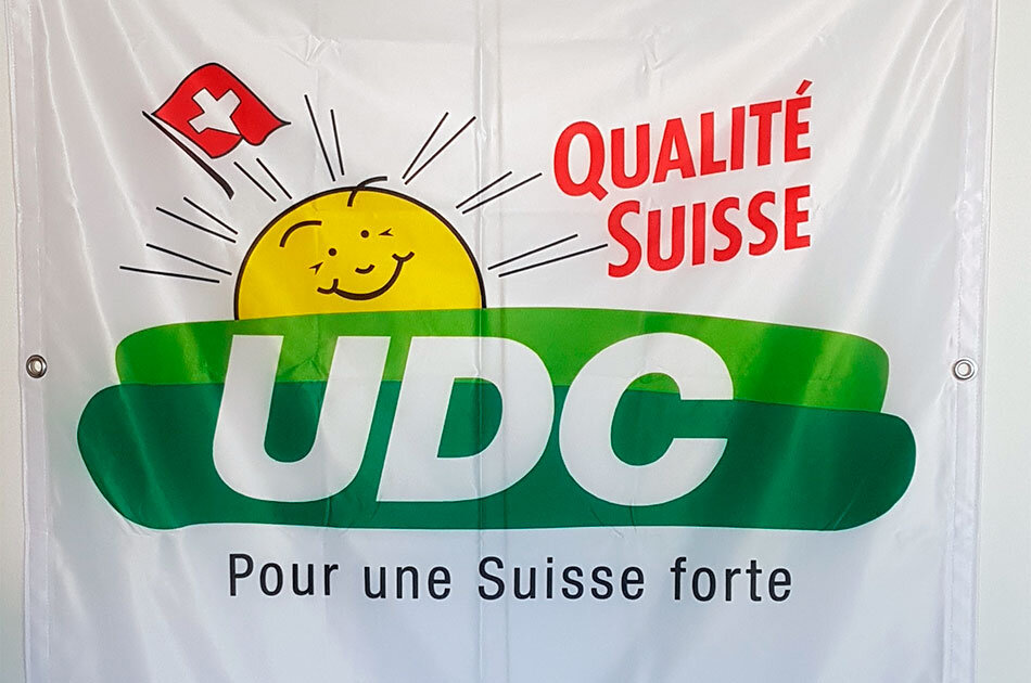 Крупнейшая в швейцарском парламенте партия «Демократический союз центра» (UDC) призывает отменить антироссийские санкции, введенные страной, если они не были приняты Советом Безопасности ООН.