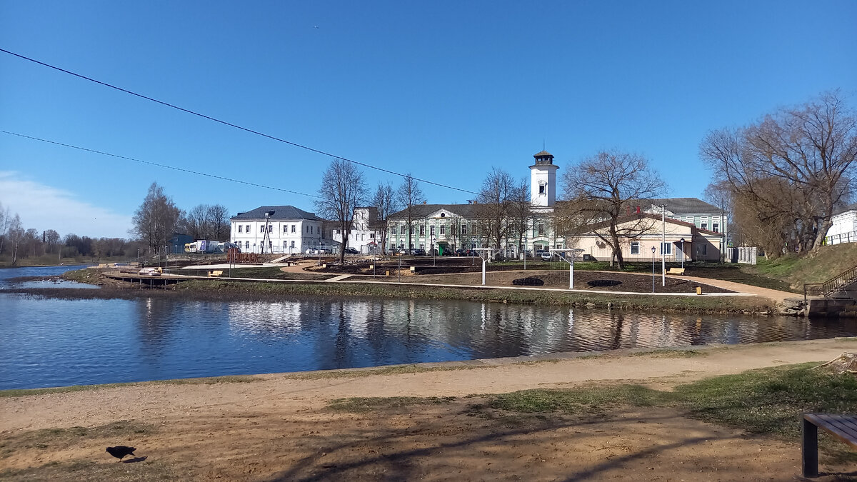 По дороге заехали в Вышний Волочёк