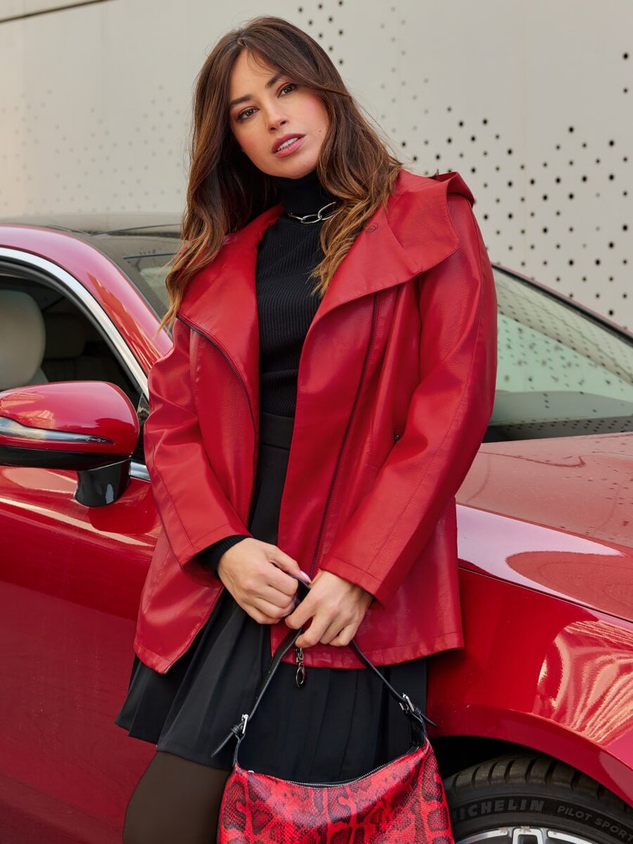 Кожаная куртка с капюшоном, косуха на весну Bless You Today