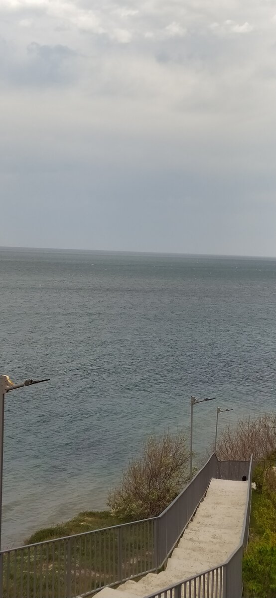 Море