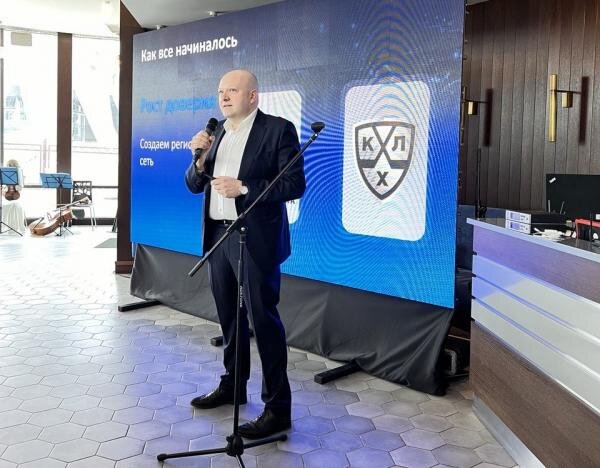 Ге­нераль­ный ди­рек­тор "Син­тер­ры Ме­диа" Гри­горий Урь­ев