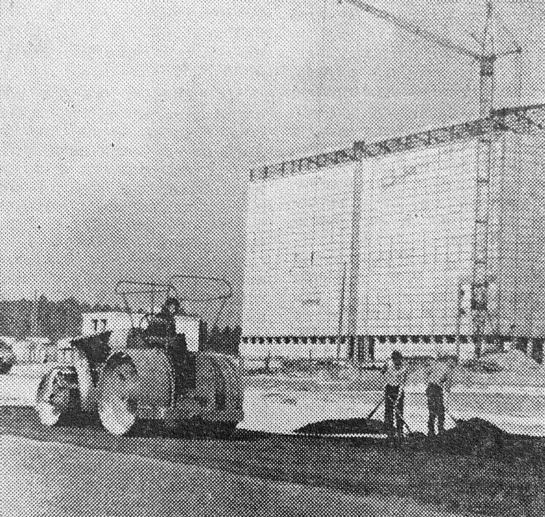 Строительство мельничного комбината.