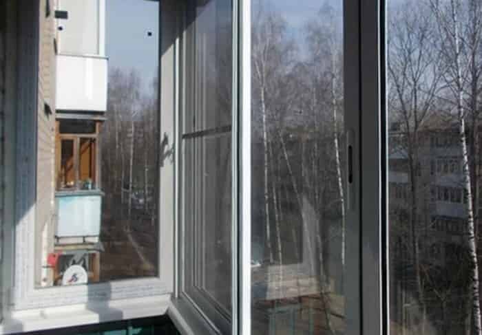 Чем раздвижные окна отличаются от обычных