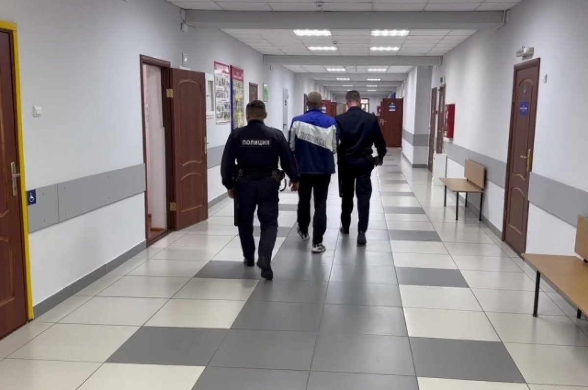    Обвиняемый был уже ранее судим за другие преступления.