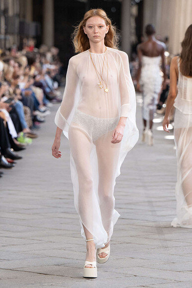     Рукотворная красота: коллекция Ermanno Scervino весна-лето 2024