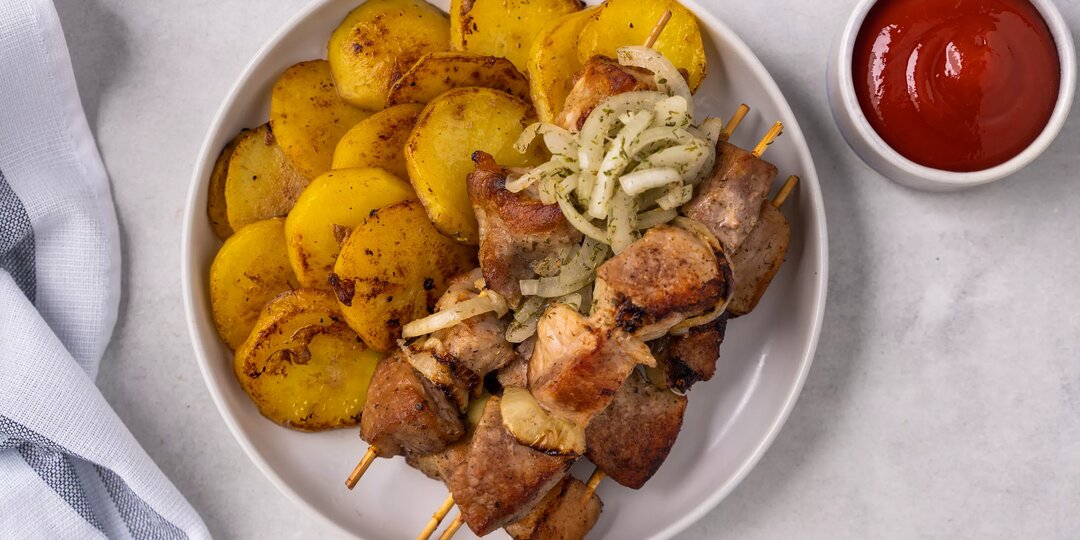 Шашлык с картошкой в духовке