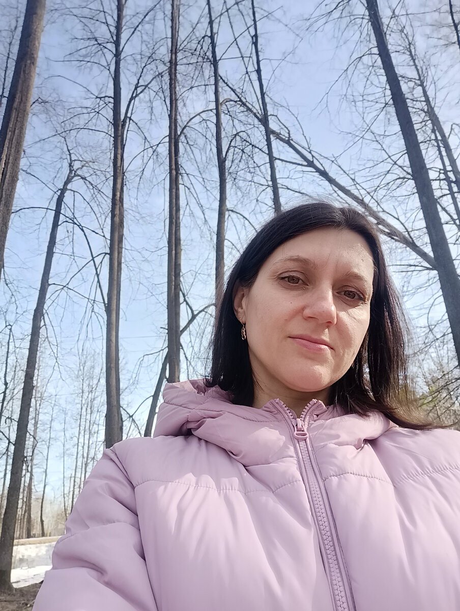 На работе на пару минут вышла, на небо голубое посмотреть 😊