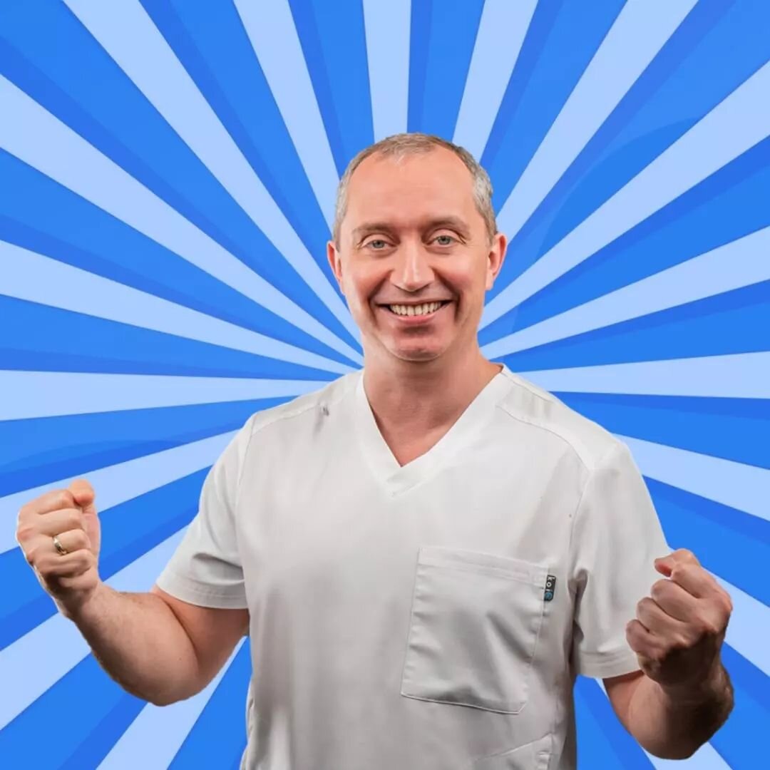    Александр Шишонин в своих видео не только показывает упражнения для позвоночника, но и дает, например, советы по питаниюСоцсети