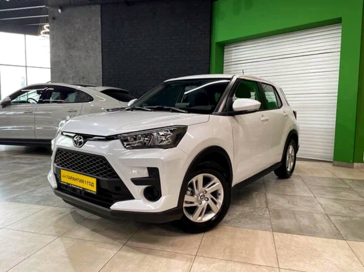 Передняя часть Toyota Raize. Фото с сайта - auto.ru