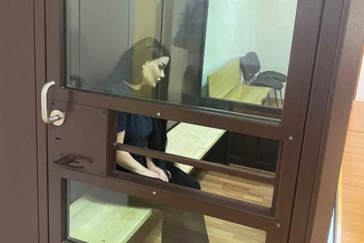    Мама простила?