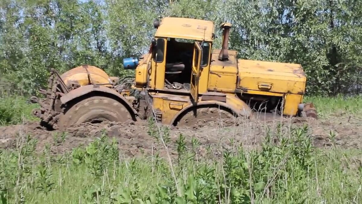 Весной на Севере может быть жуткая распутица (их сети)
