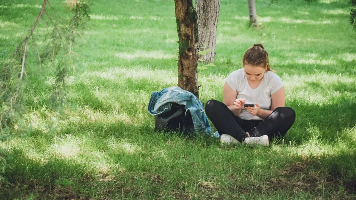     Клещи в Ростовской области преобладают там, где есть кустарниковые растения или высокая травянистая растительность, сообщил RostovGazeta зоолог, доцент кафедры «Биология и общая патология» ДГТУ Александр Евсюков.
