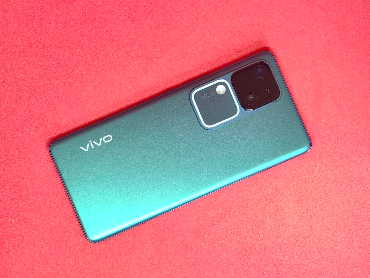 Всё дело в ауре: тест смартфона vivo V30 | Telecom Daily | Дзен