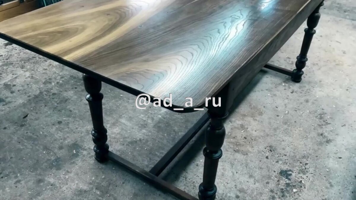 Как обновить старый стол из дерева своими руками