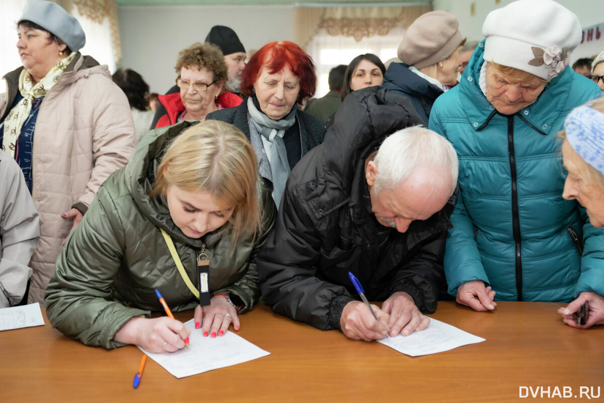 Возвращайтесь домой: жители ЕАО прогнали со своей земли бизнесменов из  Хабаровска (ФОТО; ВИДЕО) | dvnovosti.ru | Дзен