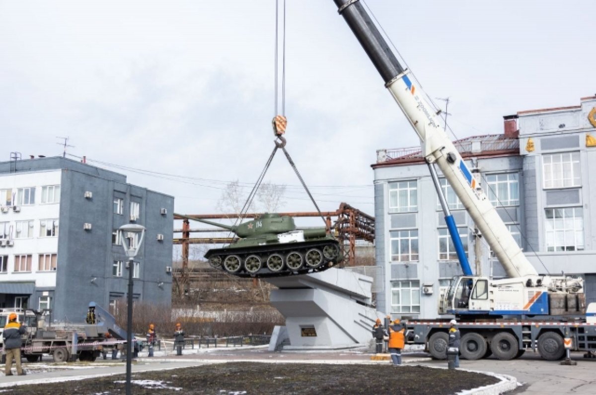    В Новокузнецке участвовавший в войне танк Т-34 отправили на испытания