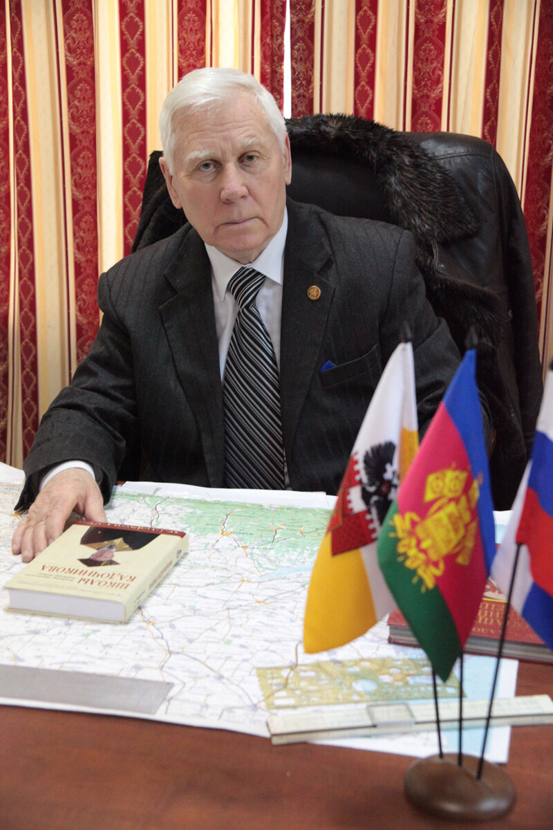 Алексей Алексеевич Кадочников